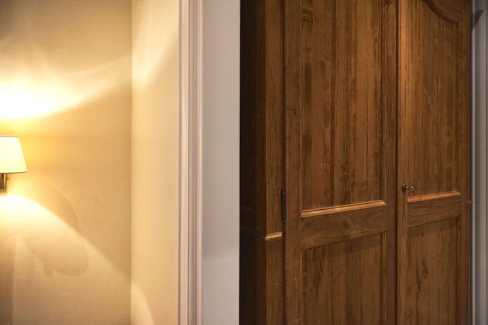 ローマ コンドッティ 29 Bed & Breakfast エクステリア 写真